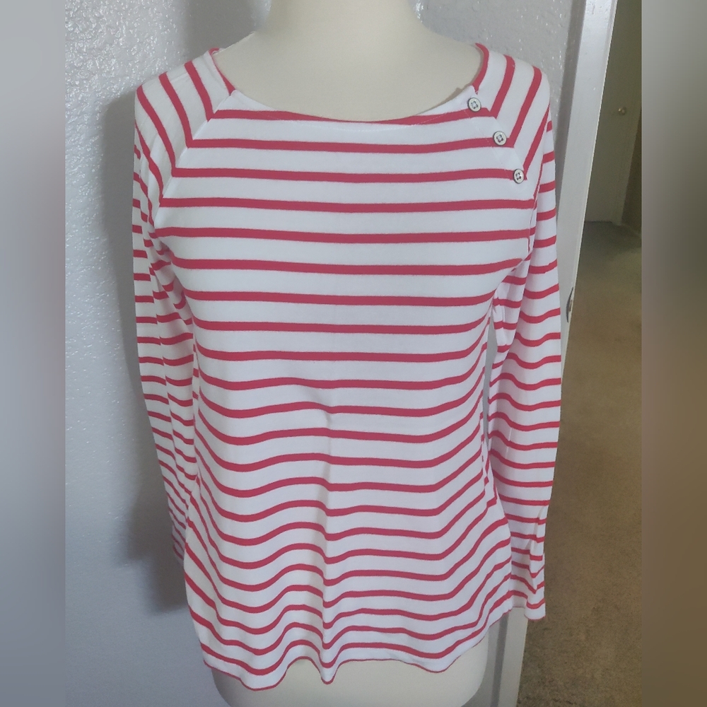 Gap Red/White Sweater -- Medium